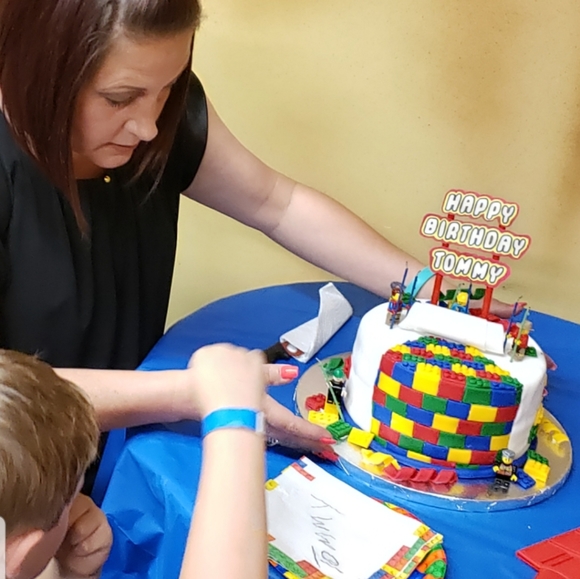 Meet Ambassador Donnie - Picture 10 of 11